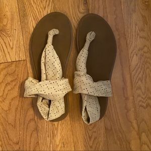 Sanuk sandals